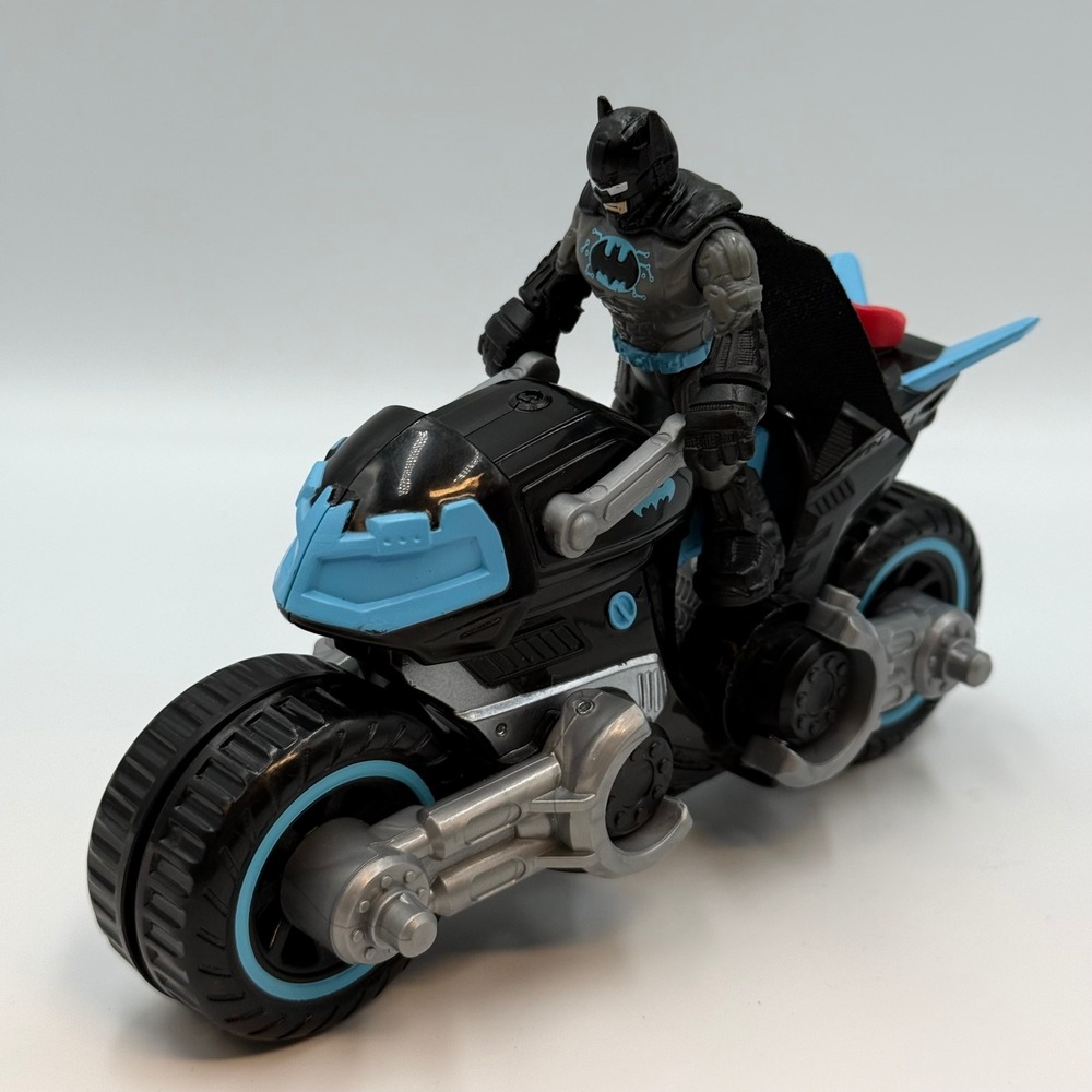 Mattel Imaginext DC Super Friends Batman Battle Batcycle GXX13 Transforming Toy